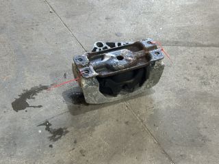 bontott FORD TRANSIT Váltó Tartó Bak (Pozíciófüggetlen)