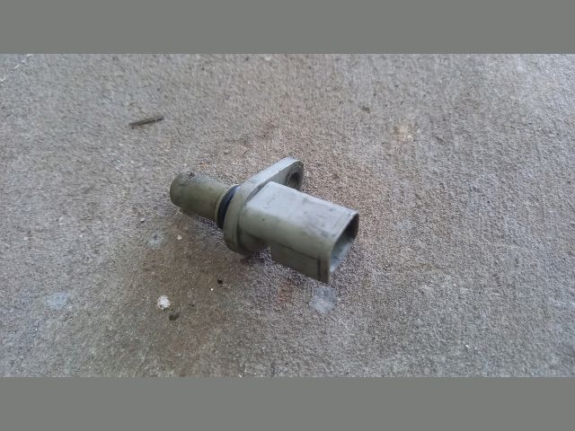 bontott FORD TRANSIT Vezérműtengely Fordulatszám Jeladó