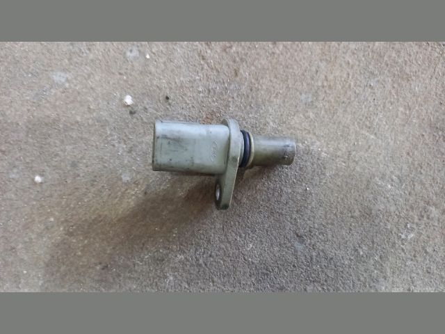 bontott FORD TRANSIT Vezérműtengely Fordulatszám Jeladó