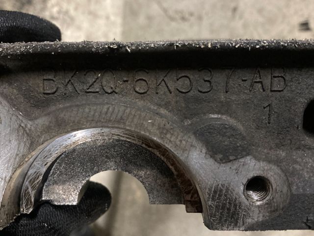 bontott FORD TRANSIT Vezérműtengely Leszorító