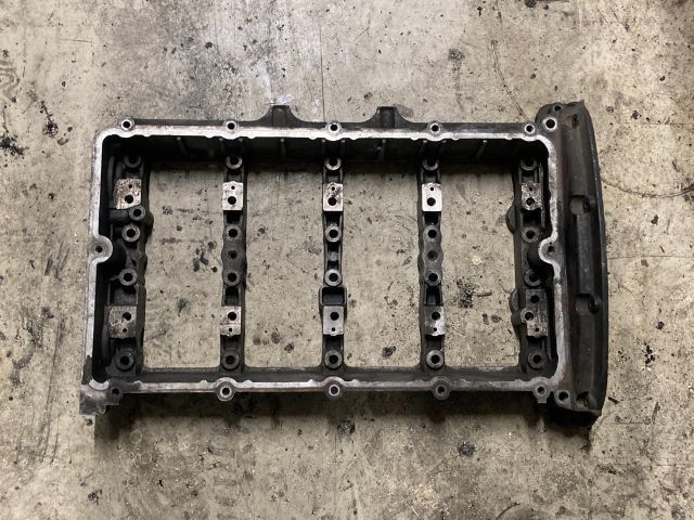 bontott FORD TRANSIT Vezérműtengely Leszorító