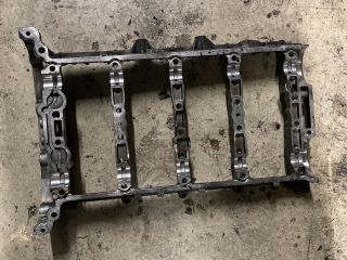 bontott FORD TRANSIT Vezérműtengely Leszorító