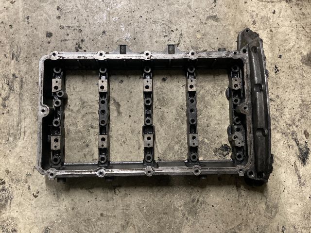 bontott FORD TRANSIT Vezérműtengely Leszorító