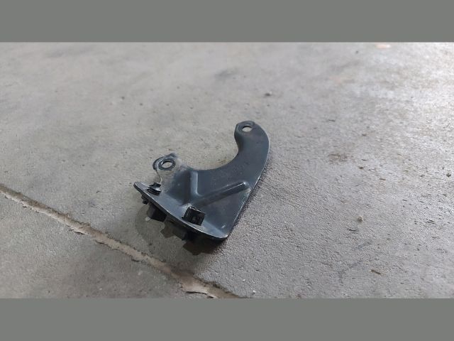 bontott FORD TRANSIT Vízcső Tartó Bak