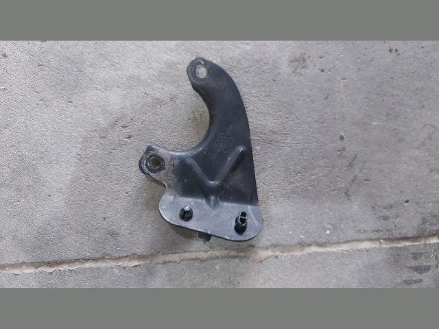 bontott FORD TRANSIT Vízcső Tartó Bak