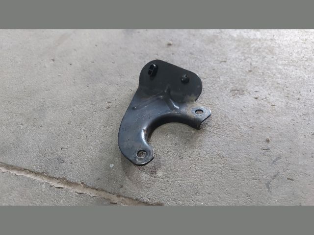 bontott FORD TRANSIT Vízcső Tartó Bak