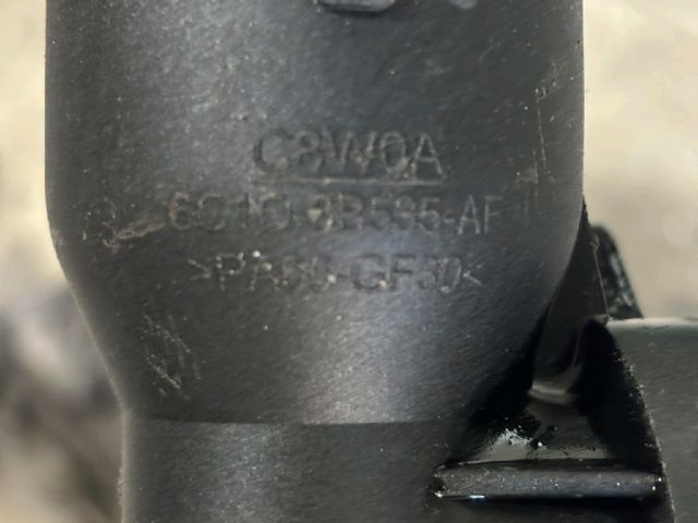 bontott FORD TRANSIT Vízcső