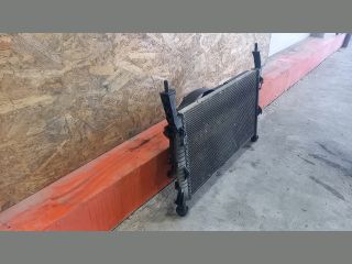 bontott FORD TRANSIT Vízhűtő Radiátor (Nem klímás)