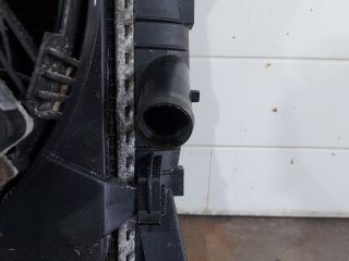 bontott FORD TRANSIT Vízhűtő Radiátor (Nem klímás)