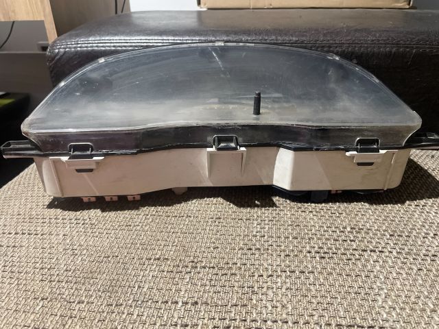 bontott FORD TRANSIT Kilométeróra