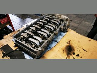 bontott FORD TRANSIT Hengerfej