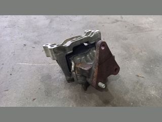 bontott FORD TRANSIT Motor Tartó Bak (Pozíciófüggetlen)