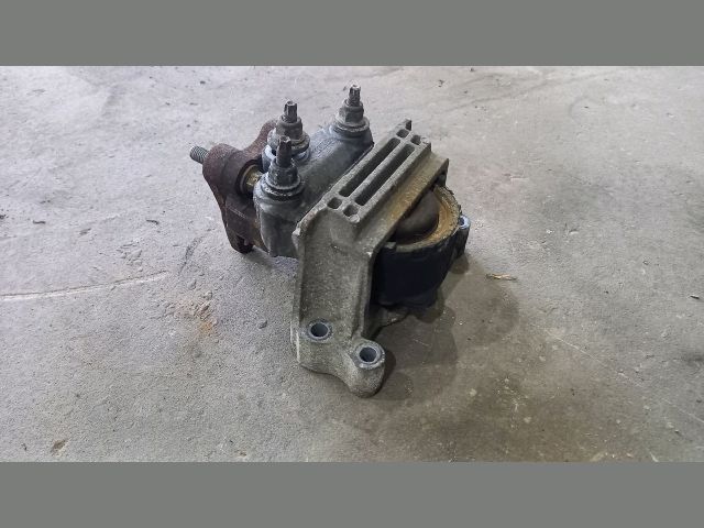 bontott FORD TRANSIT Motor Tartó Bak (Pozíciófüggetlen)