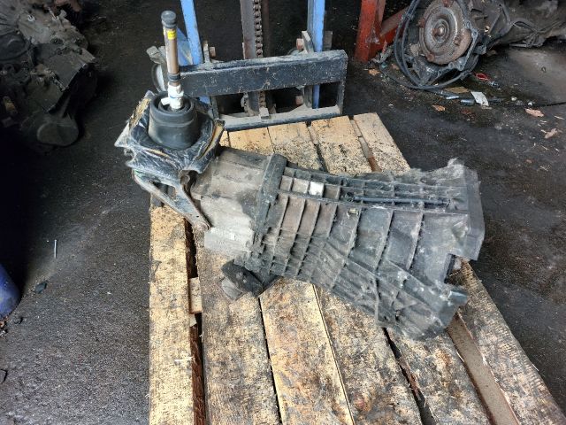 bontott FORD TRANSIT Váltó (Mechanikus)