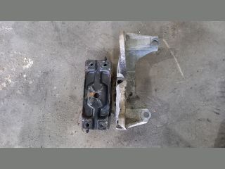 bontott FORD TRANSIT Váltó Tartó Bak (Pozíciófüggetlen)