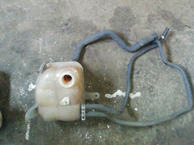 bontott FORD TRANSIT Kiegyenlítő Tartály