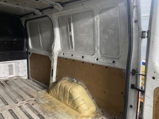 bontott FORD TRANSIT Bal első Csonkállvány Kerékaggyal