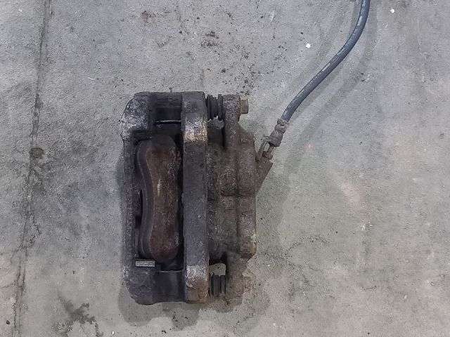 bontott FORD TRANSIT Bal első Féknyereg Munkahengerrel