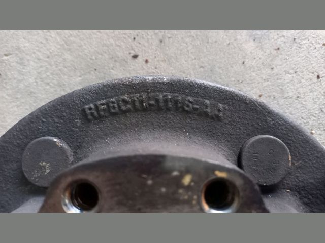 bontott FORD TRANSIT Bal hátsó Kerékagy