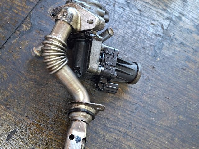 bontott FORD TRANSIT EGR / AGR Szelep