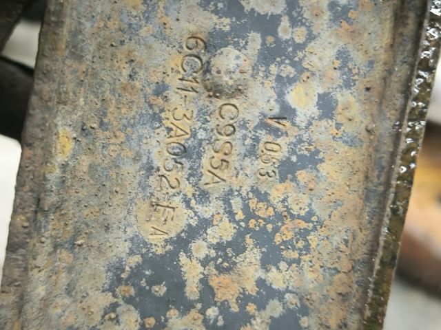 bontott FORD TRANSIT Első Bölcső