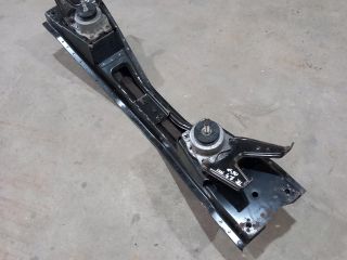 bontott FORD TRANSIT Első Bölcső