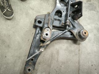 bontott FORD TRANSIT Első Bölcső