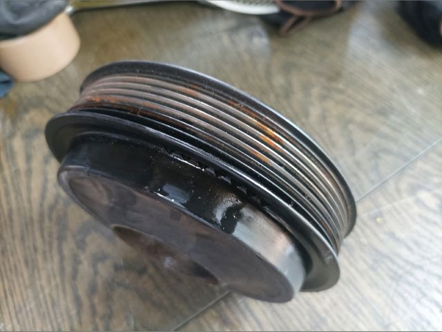 bontott FORD TRANSIT Főtengely Szíjtárcsa