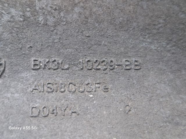 bontott FORD TRANSIT Generátor Tartó Bak