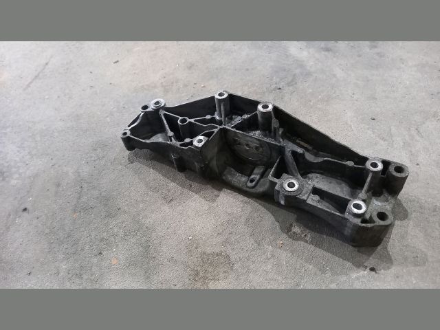 bontott FORD TRANSIT Generátor Tartó Bak