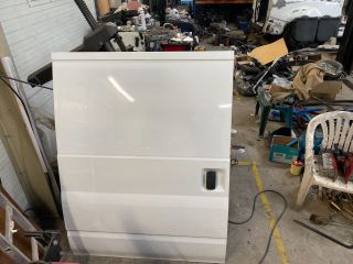 bontott FORD TRANSIT Homlokfal (Üres lemez)