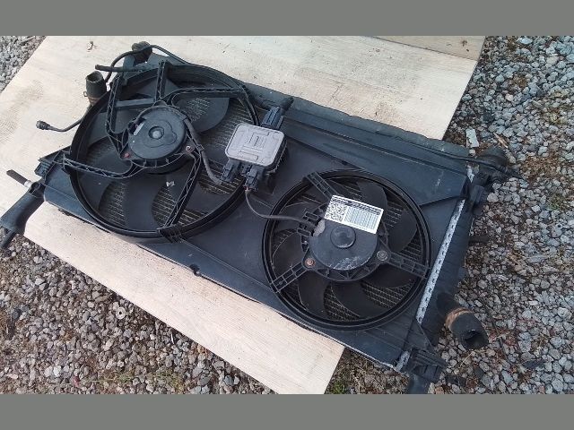 bontott FORD TRANSIT Hűtő Ventilátor(ok), Radiátor(ok) Szett