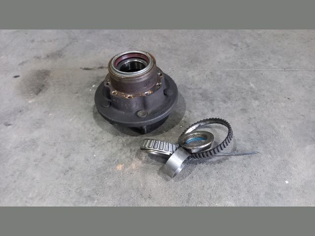 bontott FORD TRANSIT Jobb hátsó Kerékagy