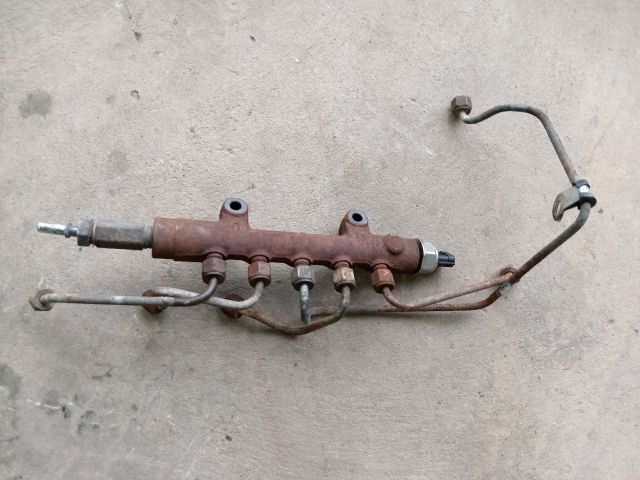 bontott FORD TRANSIT Közösnyomócső