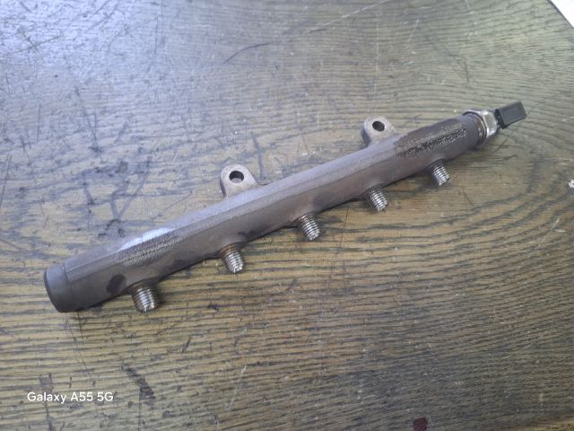 bontott FORD TRANSIT Közösnyomócső