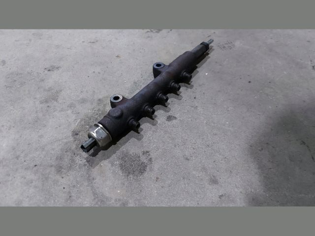 bontott FORD TRANSIT Közösnyomócső