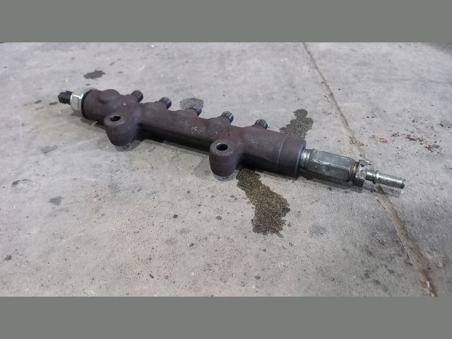 bontott FORD TRANSIT Közösnyomócső