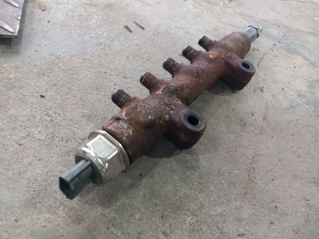 bontott FORD TRANSIT Közösnyomócső