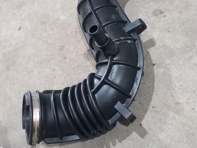 bontott FORD TRANSIT Légbeömlő Cső