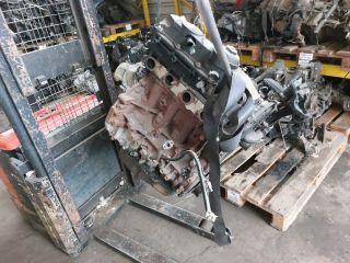bontott FORD TRANSIT Motor (Fűzött blokk hengerfejjel)