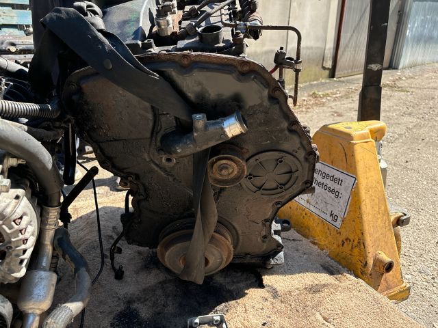 bontott FORD TRANSIT Motor (Fűzött blokk hengerfejjel)