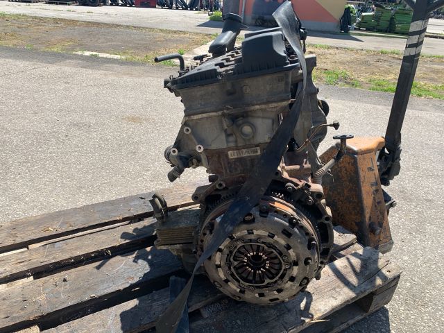 bontott FORD TRANSIT Motor (Fűzött blokk hengerfejjel)