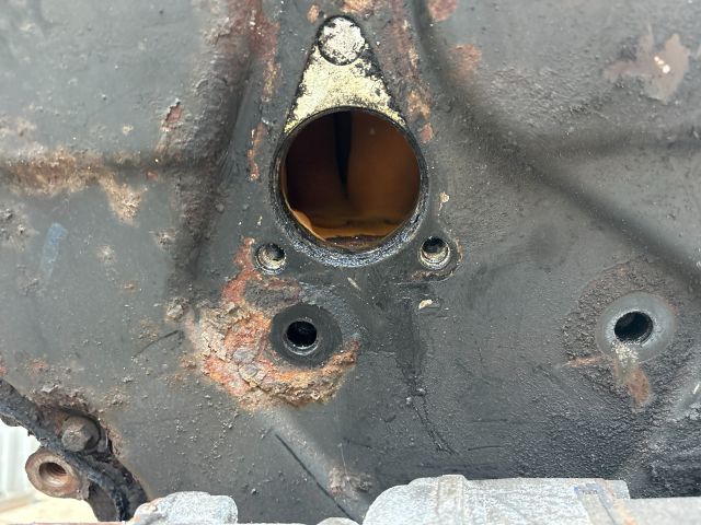 bontott FORD TRANSIT Motor (Fűzött blokk hengerfejjel)