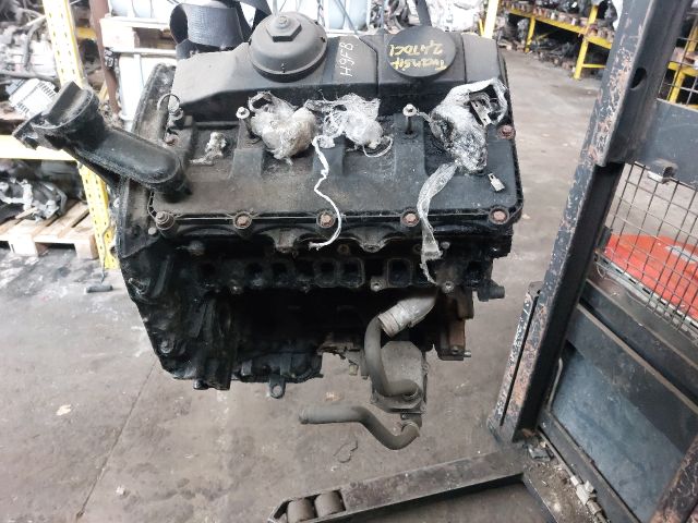 bontott FORD TRANSIT Motor (Fűzött blokk hengerfejjel)