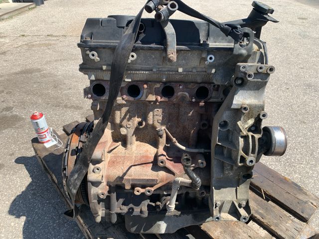 bontott FORD TRANSIT Motor (Fűzött blokk hengerfejjel)