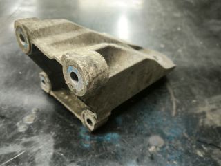 bontott FORD TRANSIT Motor Tartó Bak Bal