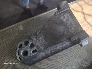 bontott FORD TRANSIT Motor Tartó Bak (Fém)