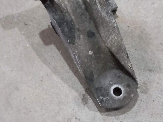 bontott FORD TRANSIT Motor Tartó Bak (Fém)