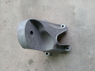 bontott FORD TRANSIT Motor Tartó Bak (Fém)