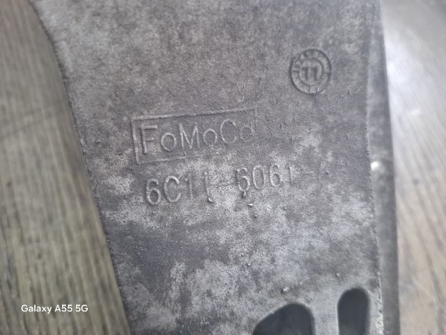 bontott FORD TRANSIT Motor Tartó Bak (Fém)